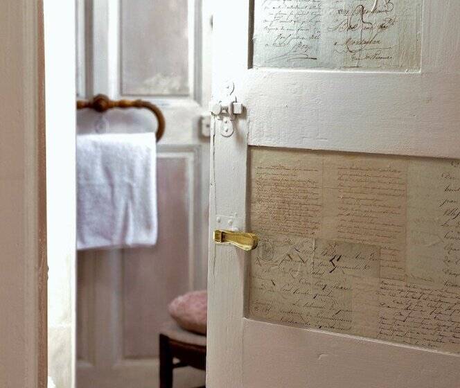 تختخواب و صبحانه Domaine Du Buc, Le Chateau