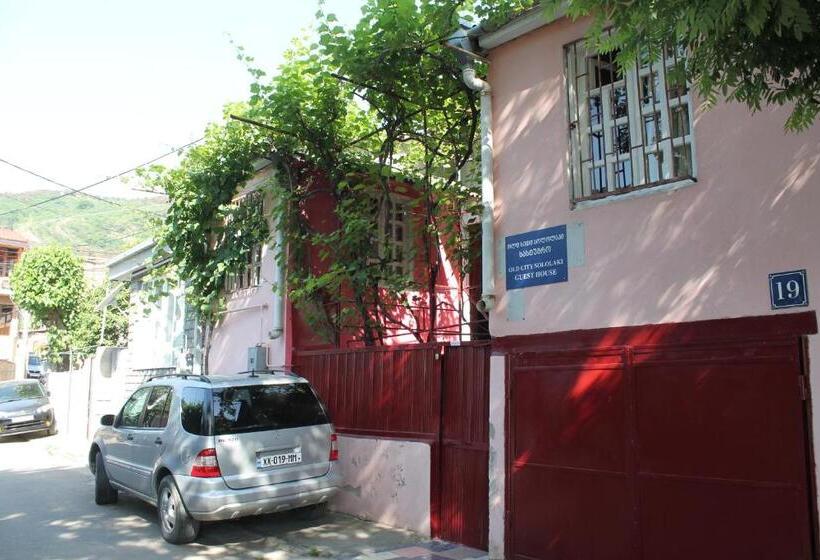 Hostel Old City Sololaki