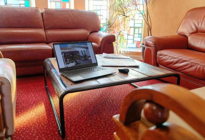 Отель Domaine Du Bocage