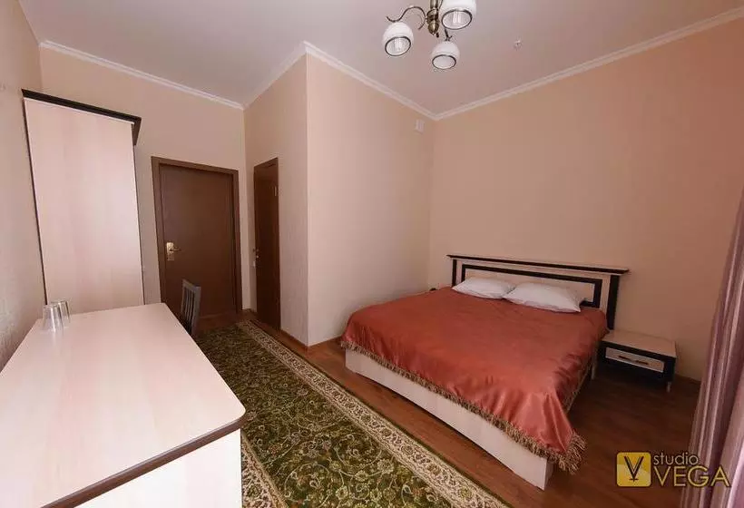 هتل Dostyk Luxe