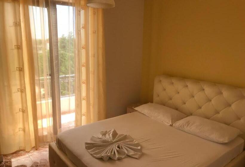 Отель President