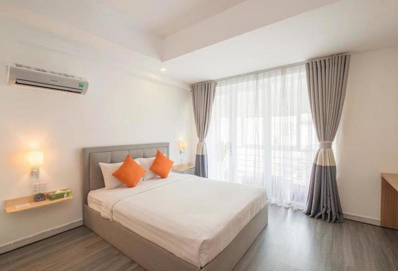 هتل Zoolut Stay 271