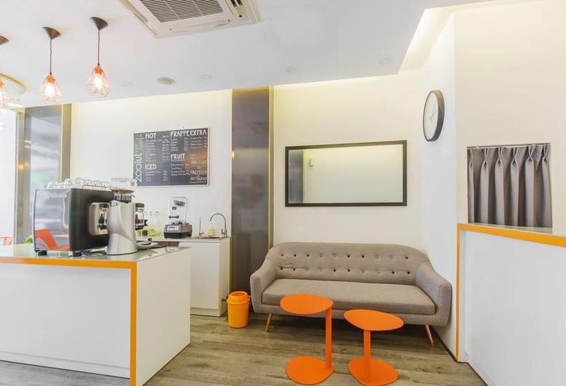 هتل Zoolut Stay 271