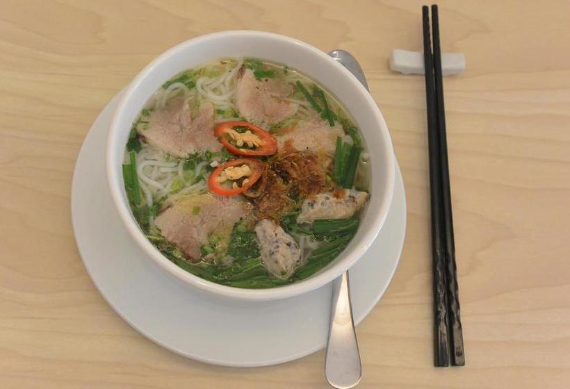 هتل Zoolut Stay 271