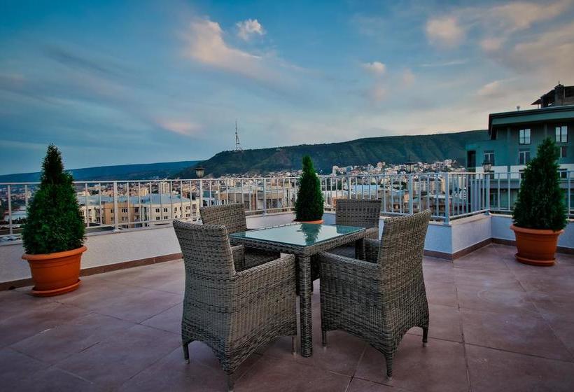 هاستل Orion Budget