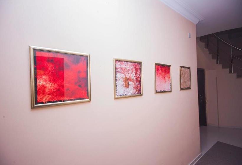 هاستل Orion Budget