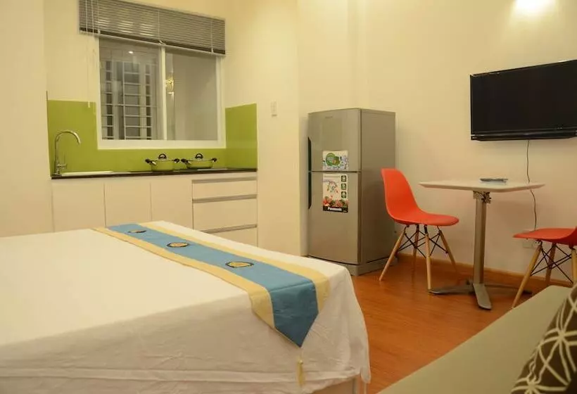 Smiley Apartment 2