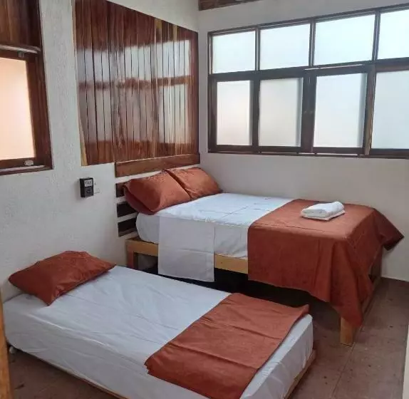ユースホステル Bungalows Y Cabañas, Las Barracas De La Barra