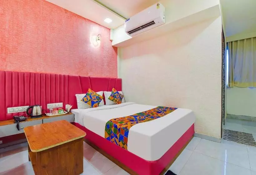 Fabhotel Avadh Palace