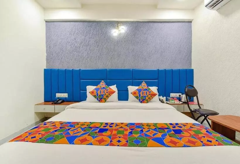 Fabhotel Avadh Palace