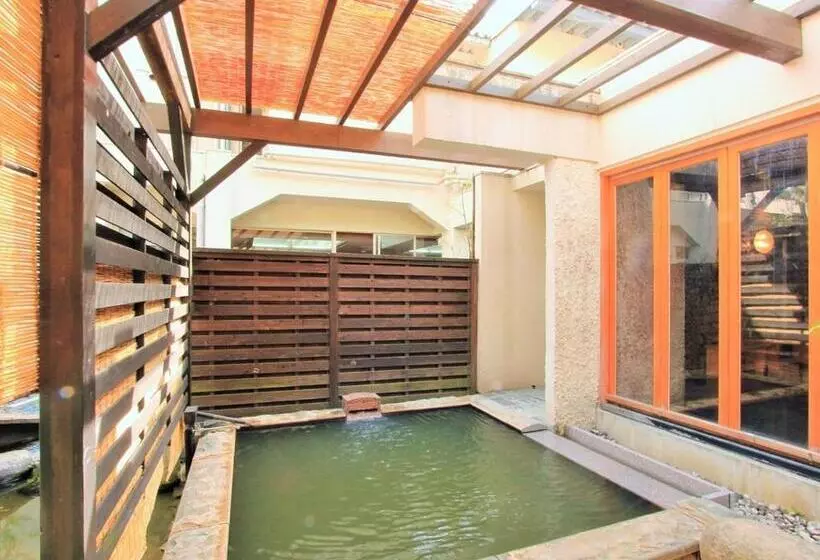 ホテル 三朝温泉　桃園館