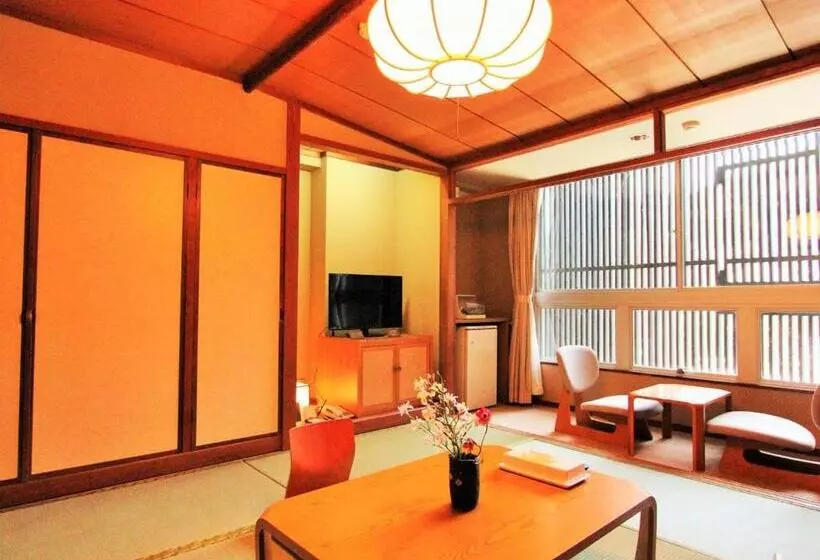 ホテル 三朝温泉　桃園館