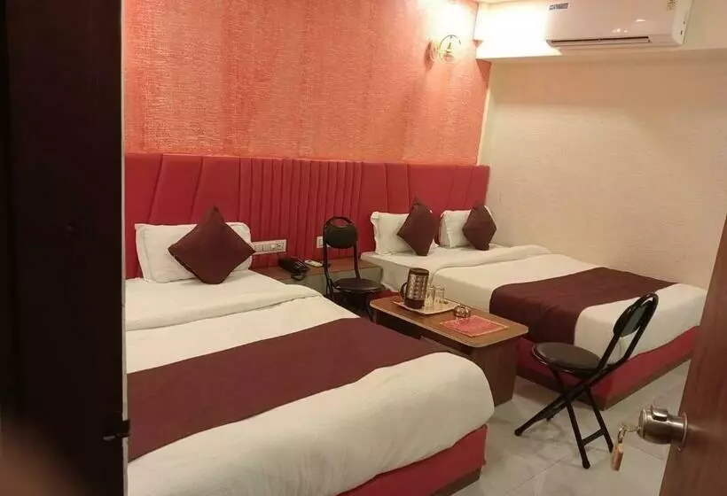 Fabhotel Avadh Palace