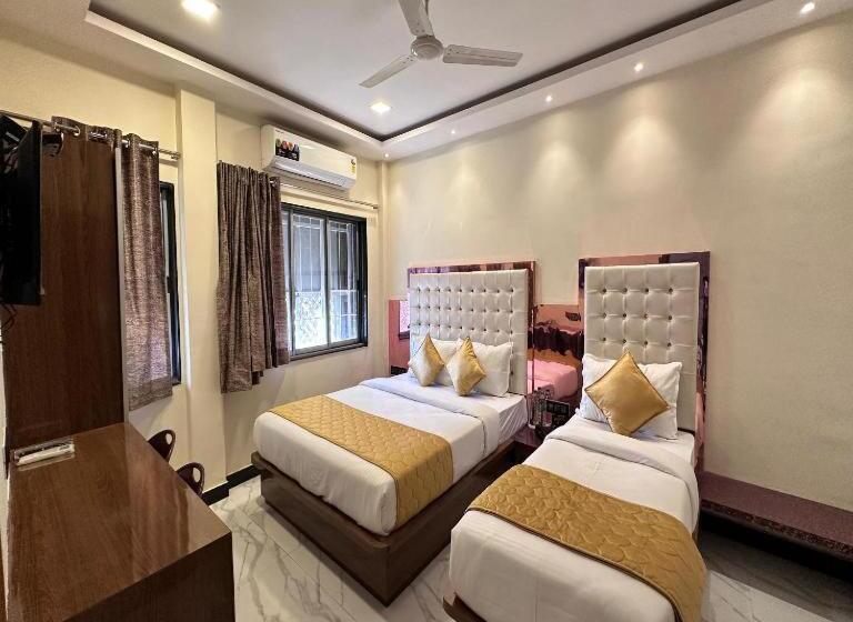 Hotel Orchid Inn,mumbai