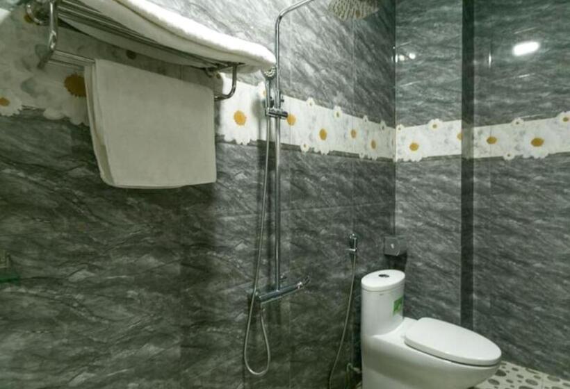 هتل Oyo 638 Thien Nam