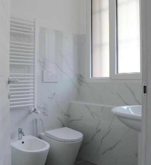 膳宿费 Gambara Guests House