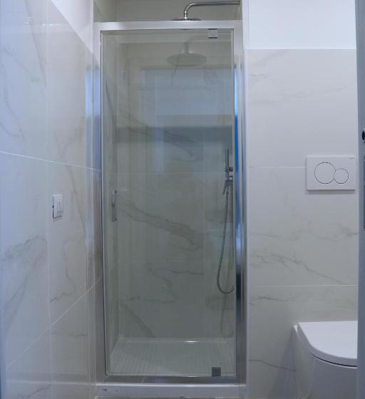 膳宿费 Gambara Guests House