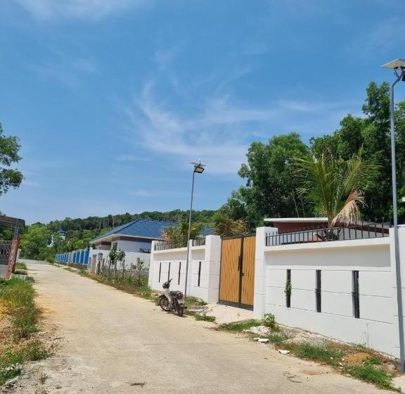 پانسیون Homestay Halona