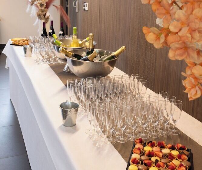 فندق Hôtel Au Château