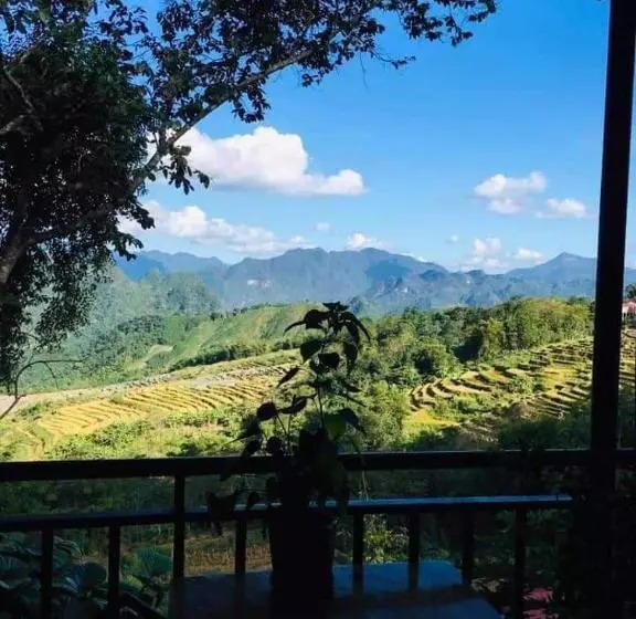 هتل Homestay Khánh đang