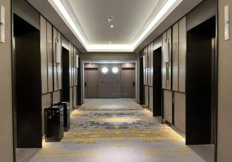 Greentree Eastern Hotel Yiwu International Trade City