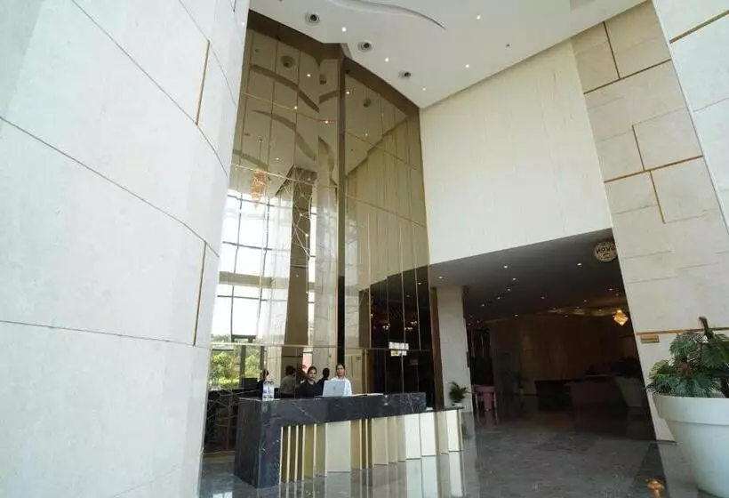 Hotelli Livbox At Supernova