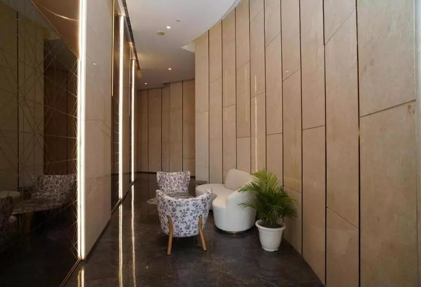 Hotelli Livbox At Supernova