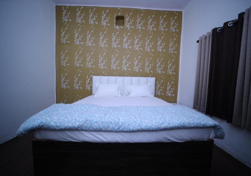 Hotel Magpie Paying Guest House