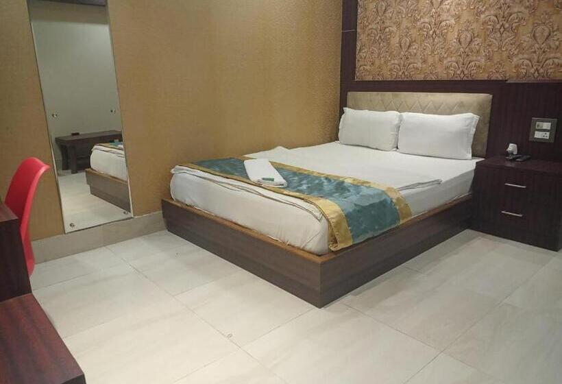 فندق The Brahmaputra