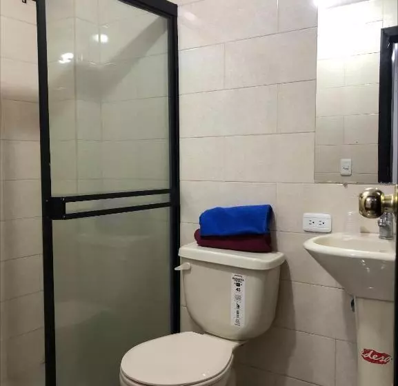 ペンション Hostal Quito Nayla