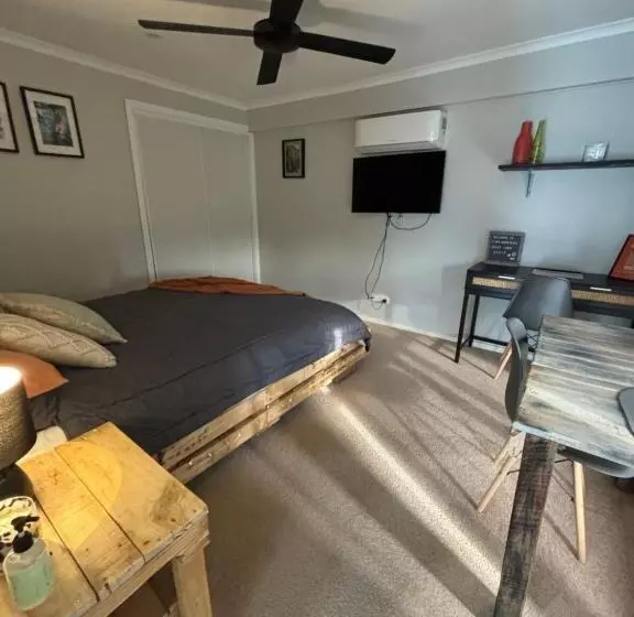 Majatalo Kima Quarters