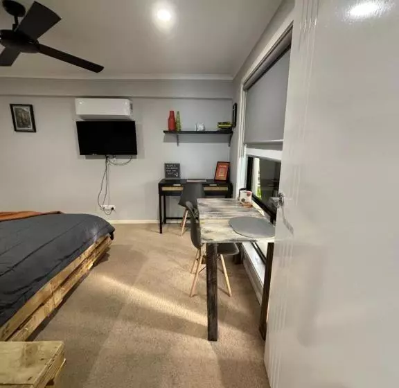 Majatalo Kima Quarters