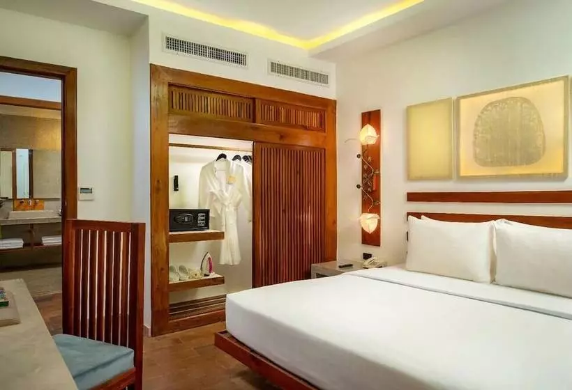 Lomakeskus Odyssey Tara