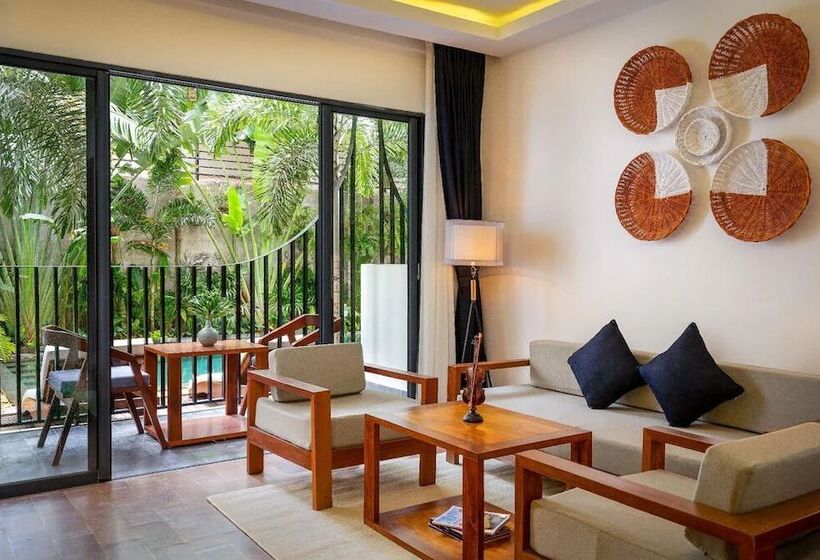 Resort Otel Odyssey Tara