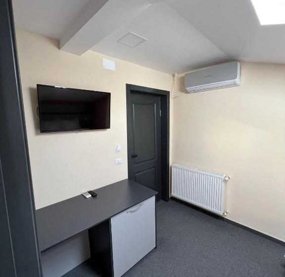 هتل Noblesse Bacău