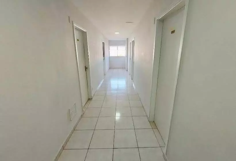 هتل Udi Hostel Hospedaria Economica