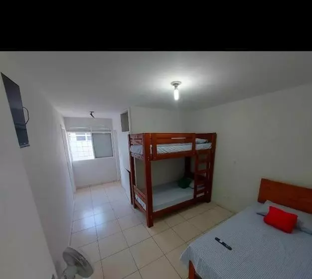 هتل Udi Hostel Hospedaria Economica