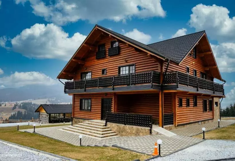 پانسیون Cabana La Fermă