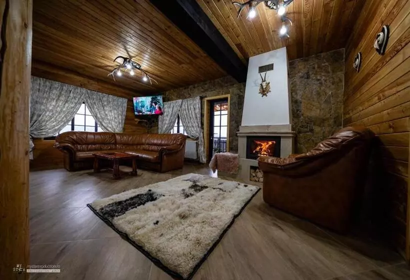 پانسیون Cabana La Fermă