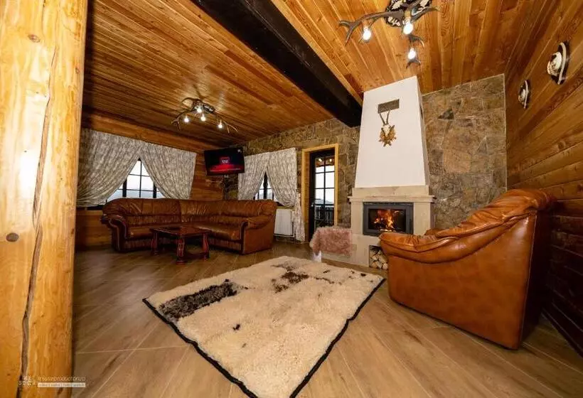 پانسیون Cabana La Fermă