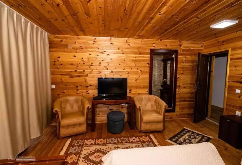 پانسیون Cabana La Fermă