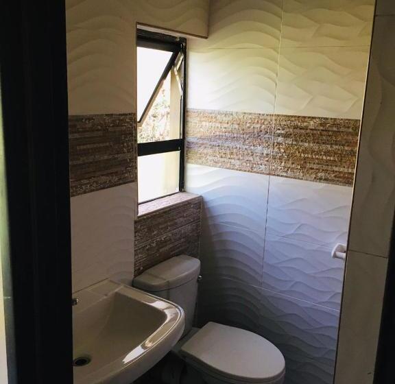 پانسیون Platinum Villa Guest House