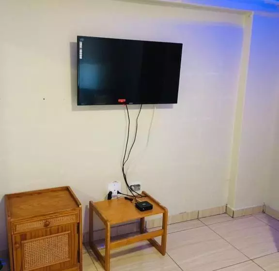 پانسیون Platinum Villa Guest House