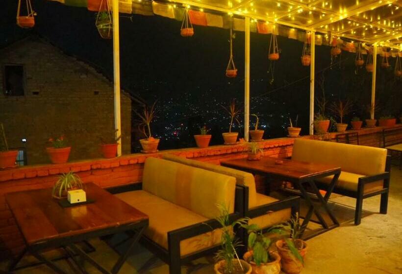 پانسیون The Nest Guest House