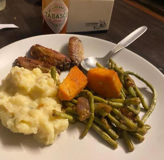 پانسیون The Nest Guest House