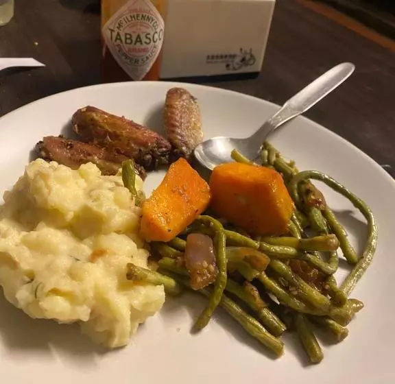 پانسیون The Nest Guest House