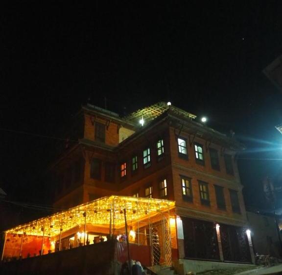 پانسیون The Nest Guest House