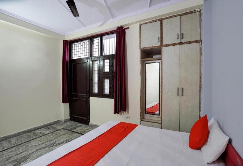 Super Hotel O Sai Residency