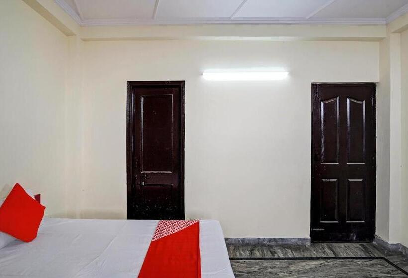 Super Hotel O Sai Residency