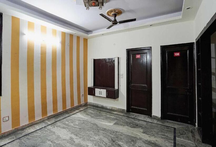 Super Hotel O Sai Residency